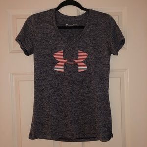 Under Armour T-Shirt Sz Small